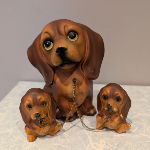 Charming Brown Bassett Dog Figurine Set - Picture 1 of 7
